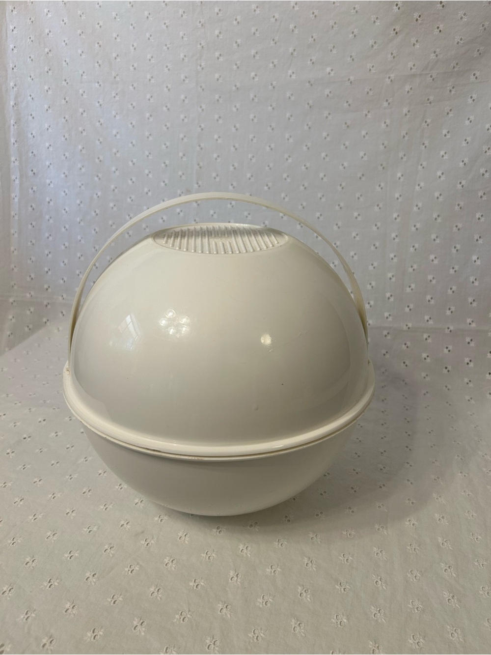 Vintage 60’s/70’s Guzzini PIC BOLL